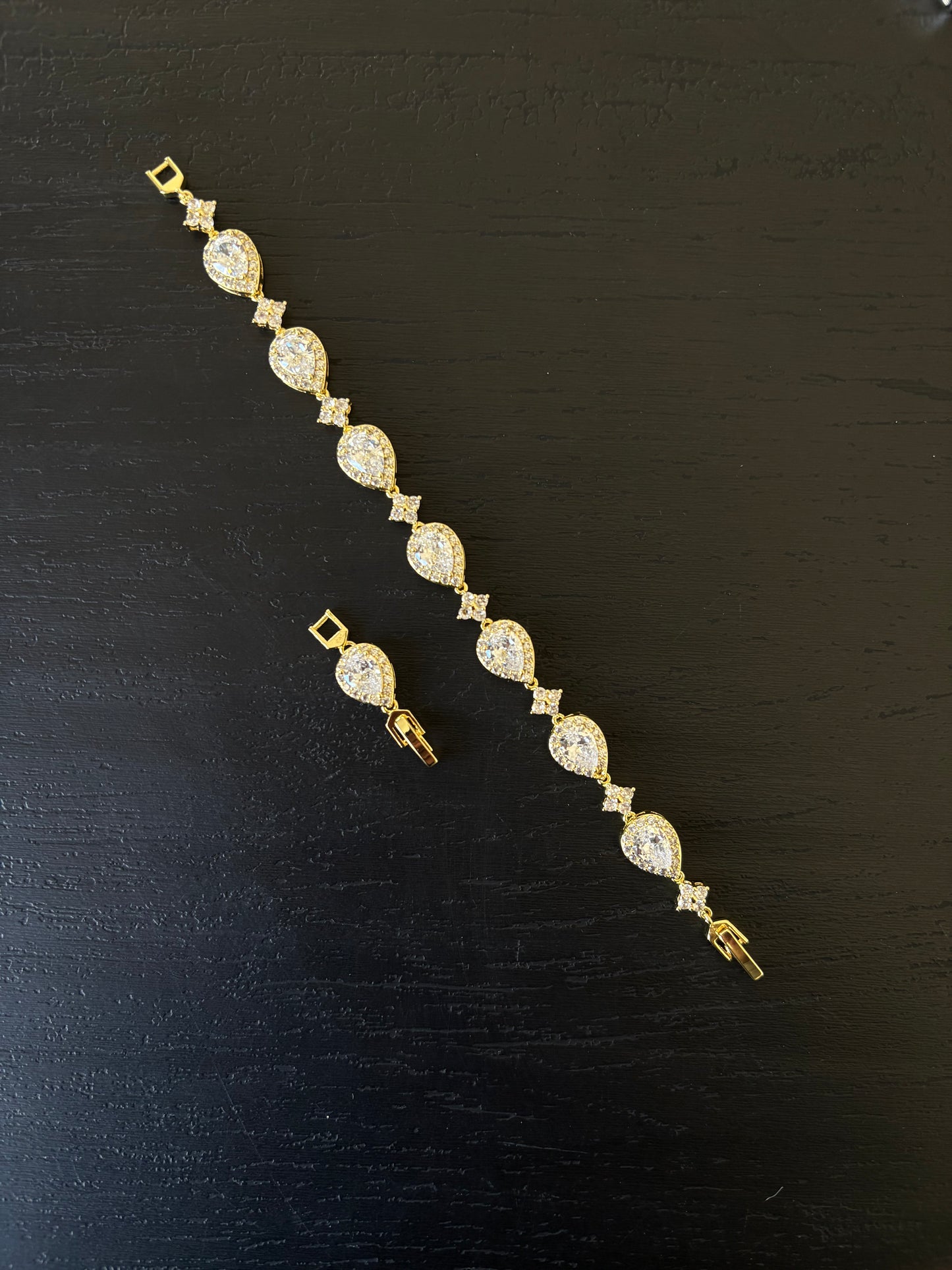 bracelet goute zircon