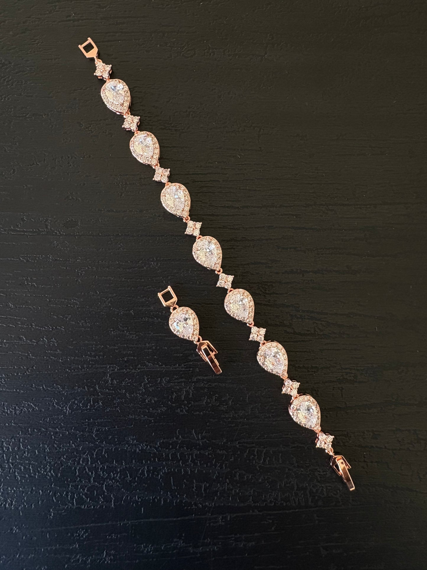 bracelet goute zircon