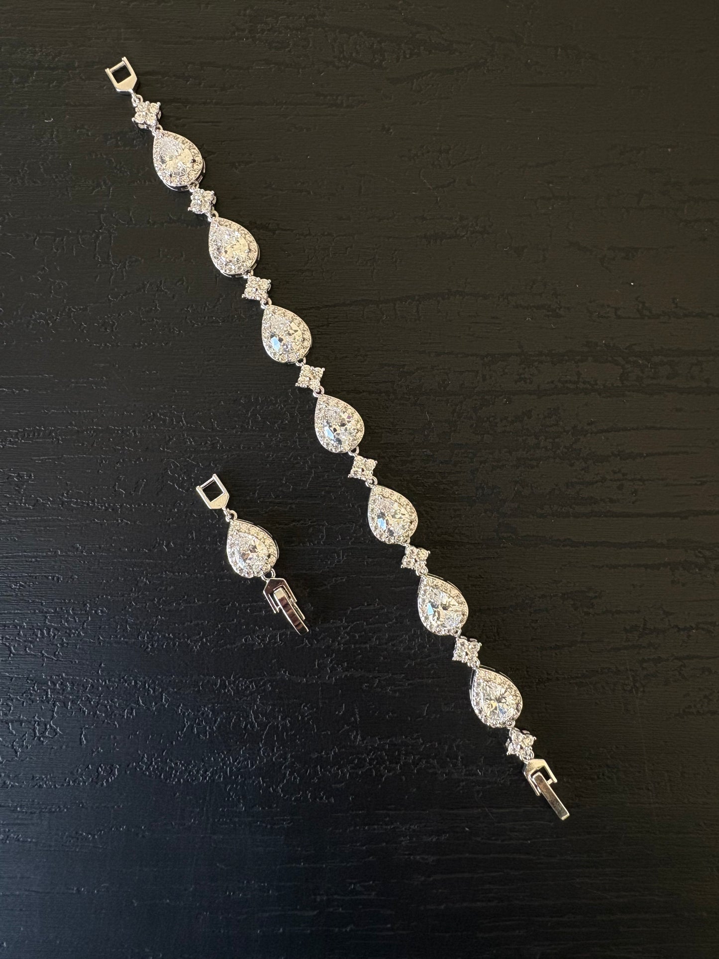 bracelet goute zircon