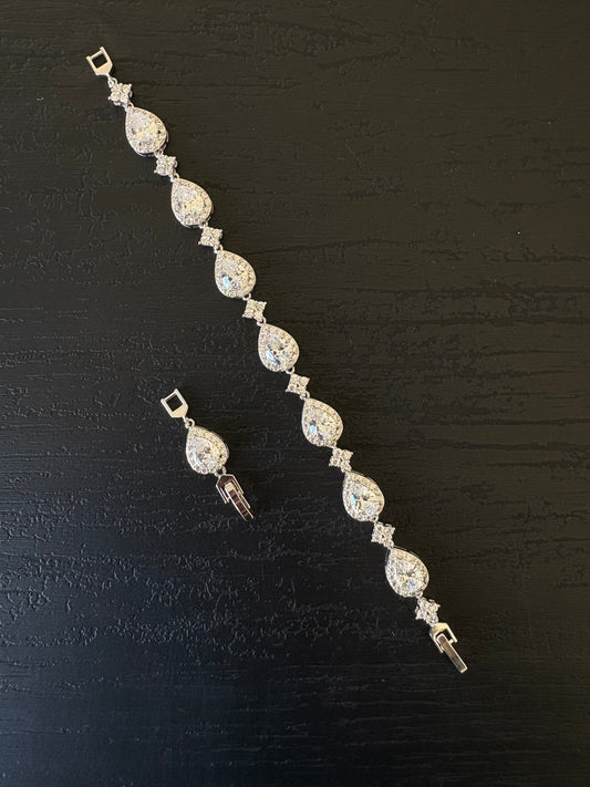 bracelet goute zircon